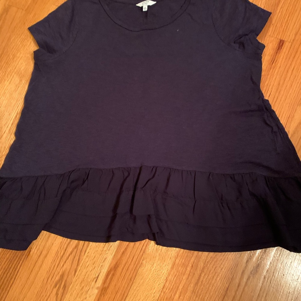 Crown & Ivy  ruffled shirt size Medium